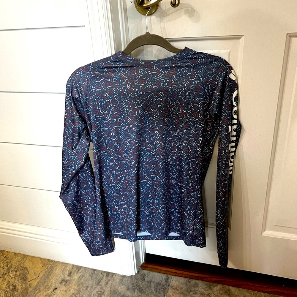 Columbia dry fit shirt size small